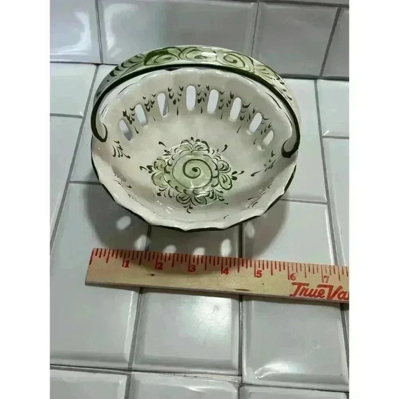Vintage Vestal Bowl Basket Made In Portugal Numbered 94/2 Hand Painted Porcelain - Picture 12 of 12